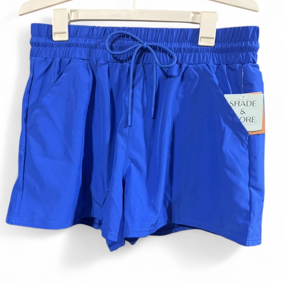 Size Medium Shade & Shore Royal Blue Drawstring Quick Dry Shorts